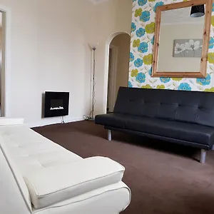 Blackpoolholidaylets Vicarage Lane Blackpool